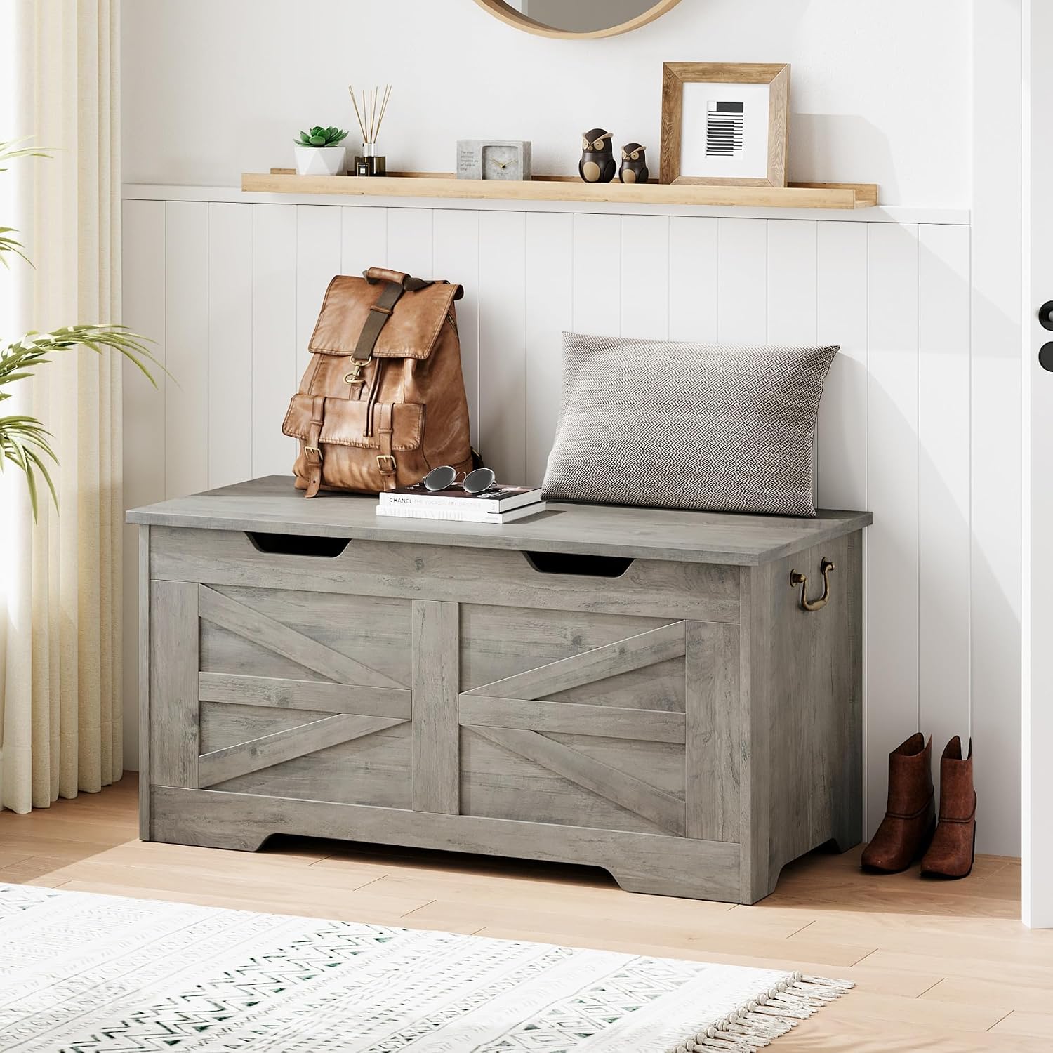 Farmhouse Lift Top Storage Bench